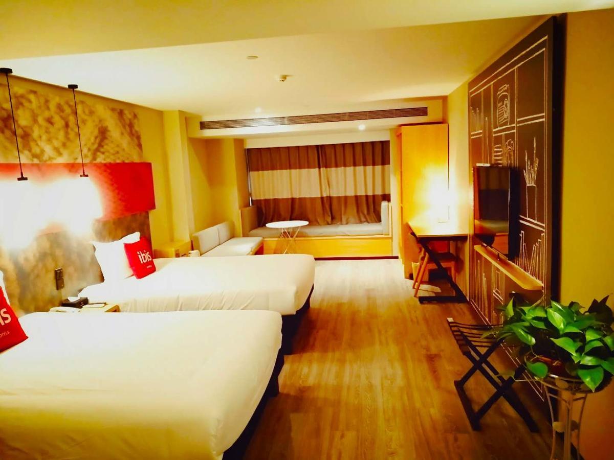 Ibis Xi'An North Train Station Executive Center Otel Dış mekan fotoğraf