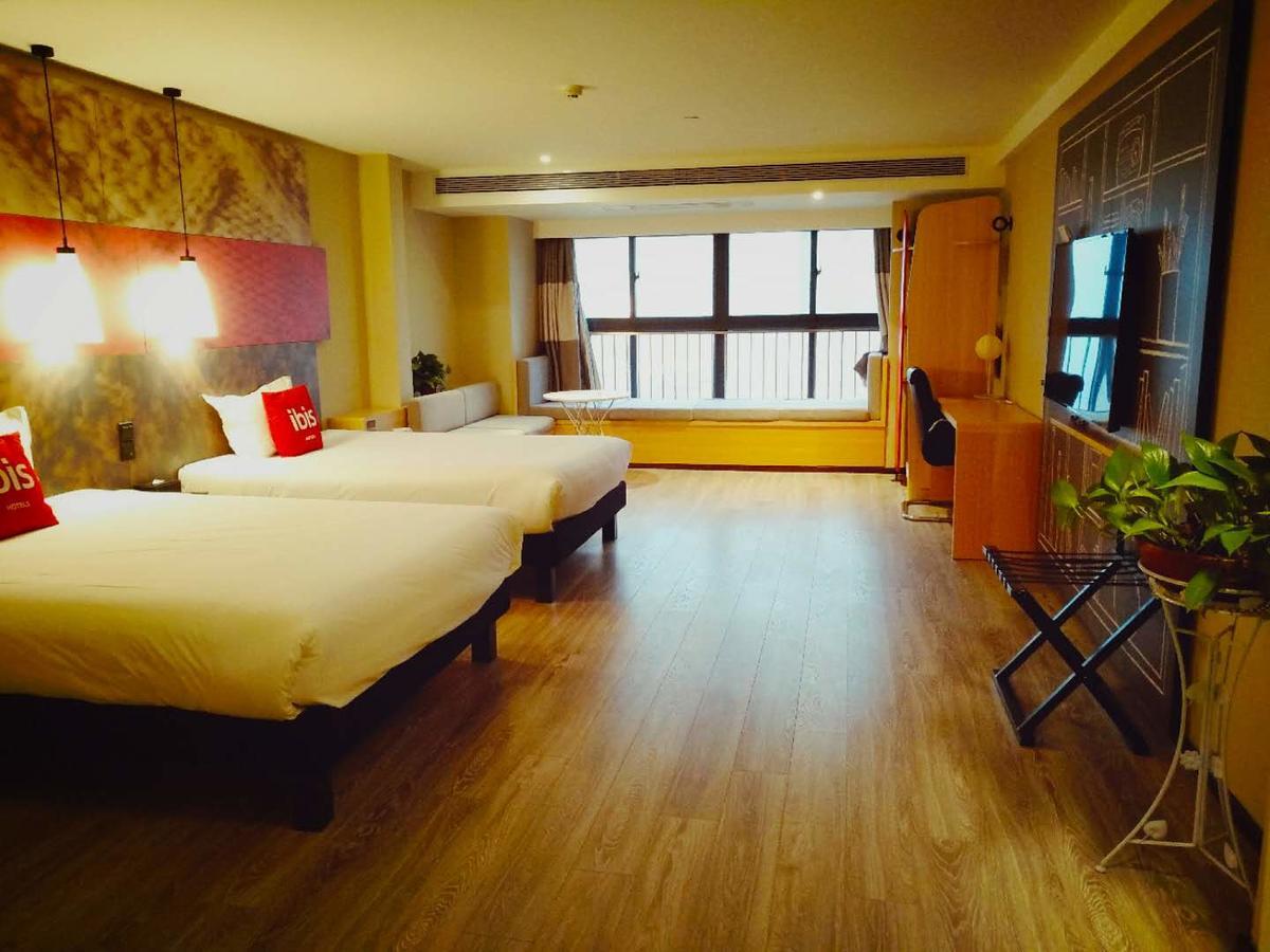 Ibis Xi'An North Train Station Executive Center Otel Dış mekan fotoğraf